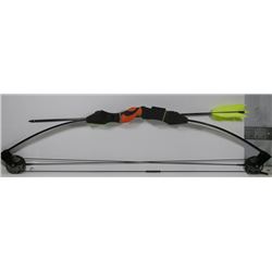 BANSHEE QUAD COMPOUND BOW WITH ARROW