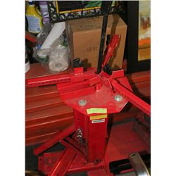 TIRE CHANGER