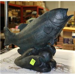 FISH FOUNTAIN SPITTER