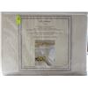 Image 1 : KING DUVET SET 800 THREAD COUNT - IVORY