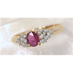 14 KT GOLD RUBY (0.40CT) AND DIAMOND (0.14CT) RING