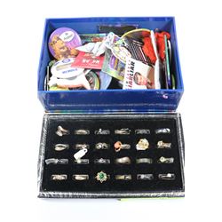 BOX OF BUTTONS & TRAY OF RINGS