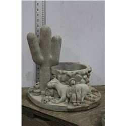 CONCRETE CACTUS PLANTER