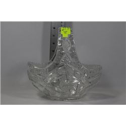 PINWHEEL CRYSTAL BASKET