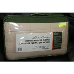 EDDIE BAUER DOWN ALTERNATIVE BLANKET