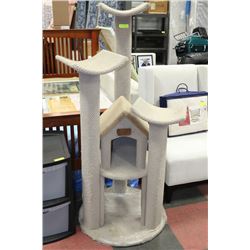 USED CAT SCRATCHING POST