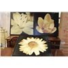 Image 1 : SET OF 3 SHOWHOME CANVAS FLOWER PICTURES