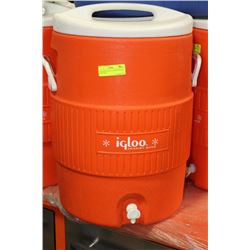 10 GALLON IGLOO WATER COOLER/ DISPENSER