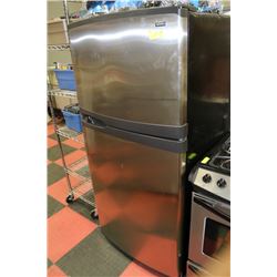 KENMORE BLACK & STAINLESS STEEL FRIDGE