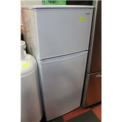 WHITE DANBY APARTMENT SIZED FRIDGE