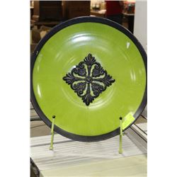 LARGE GREEN & BLACK DECORATIVE PLATE WITH STAND