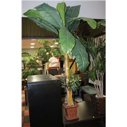 SHOWHOME ARTIFICIAL FLOOR PLANT ON CHOICE