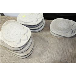CONCRETE OVAL SHAPED STEPPING STONE X18