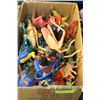 Image 1 : BOX OF KID'S TOYS - INSECTS, DINOSAURS,