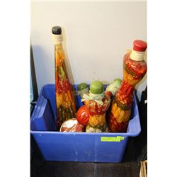 BOX OF PICKLED PEPPER DECORTATIONS