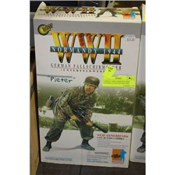 GERMAN GRENADIER MACHINE GUNNER ACTION FIGURE WWII