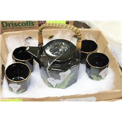 CALLA LILY TEAPOT SET