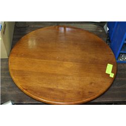 LARGE OAK ROUND TURNTABLE/ LAZY SUSAN