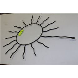 METAL HANGING SUN