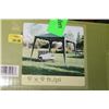 Image 1 : 9' X 9' POLYESTER SUN SHADE