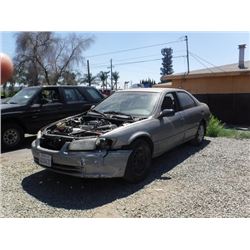 01 Toyota Camry 4dr Sedan - T - RUN