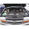 Image 7 : 00 Chevrolet S-10 2 Dr  Extended Cab Stepsi - OT - `DRIVE