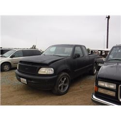 97 Ford F-150 3 Dr  Extended Cab LB - T - NR