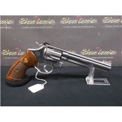 TAURUS 357 MAG REVOLVER, STAINLESS, BRAZIL, S/N: 5203975 (print sequence:) 33 - 1116