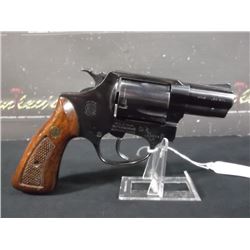 ROSSI MODEL 68 38  SPECIAL, REVOLVER, HOLSTER, STUB NOSE, S/N: AA256422 (print sequence:) 16 - 1055 
