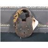 Image 4 : REMINGTON ANTIQUE HEAVY DUTY LOCK WITH KEYS
