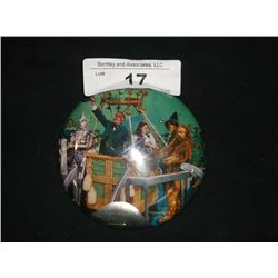 WIZARD OF OZ PAPER WEIGHT