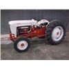 Image 2 : 1954 FORD 800 SERIES TRACTOR WITH 3 POINT HITCH, 12 VDC SYSTEM, LIKE NEW TIRES (print sequence:) 114