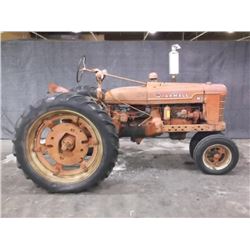 1941 INTERNATIONAL MCCORMICK FARMALL "H" ROW TRACTOR, 6 VDC (print sequence:) 1131