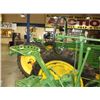 Image 4 : 1938 JOHN DEERE "G" ROW CROP TRACTOR, NEW PAINT, NEW TIRES, 3 POINT LIFT GEAR, PTO (print sequence:)