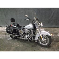 2004 HARLEY DAVIDSON MOTORCYCLE ~ 5,350 MILES VIN: 1HD1BWB174Y044235, 1450CC, MODEL, FLSTCI, CLASSIC