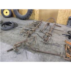 TRACTOR UNDER BELLY PLOW RIGGING