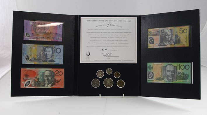Australian Note Collection Australian note and coin collection 1997