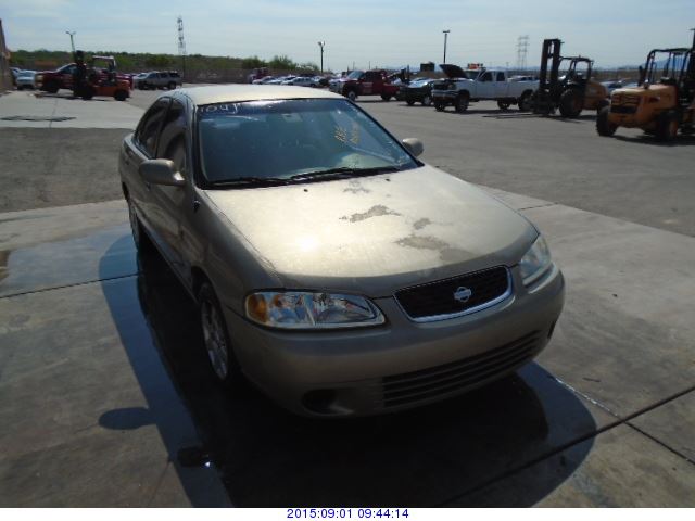 2000 - NISSAN SENTRA