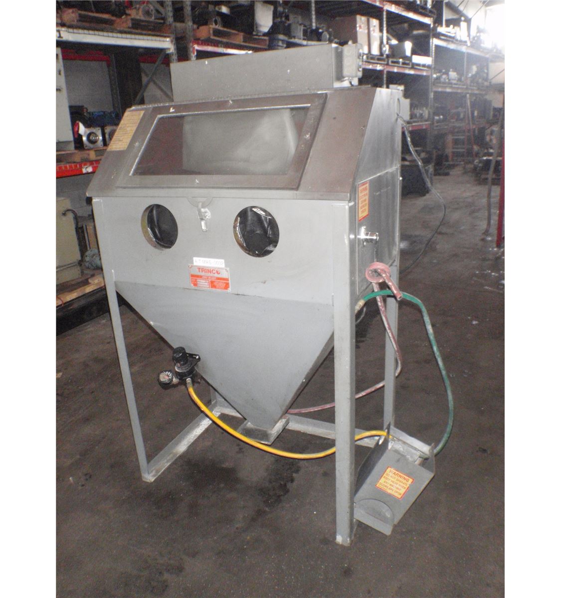 Trinco Dry Sand Blast Cabinet