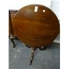 Image 1 : Mahogany Bombay Style Round Top Table