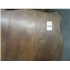 Image 2 : Mahogany Carved Leg End Table