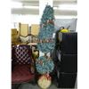 Image 1 : Xmas Lighted Topiary Tree