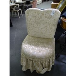 Tufted Chair with Skirt