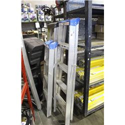 GROUP OF 3 ALUMINUM STEP LADDERS; 2 5' ONE 4'