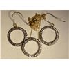 Image 1 : 10kt Gold Earrings & Pendant Set
