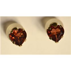 14kt Gold Garnet Earrings