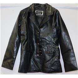 NEW LADIES LEATHER COAT SIZE SMALL