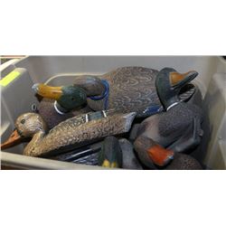 TUB OF DUCK DECOYS