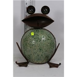 UNIQUE GARDEN FROG ORNAMENT