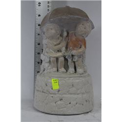 BOY AND GIRL GARDEN ORNAMENT